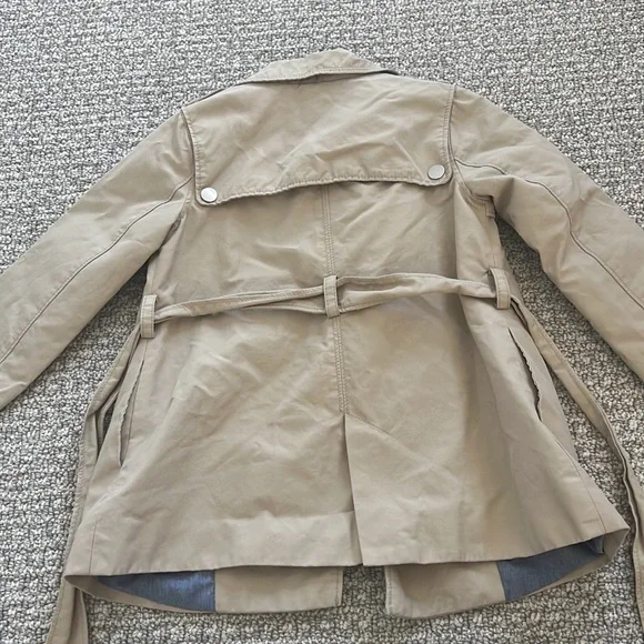 Zara Baby Girl Tan Classic Trench Coat Blue lining belt 4T Jacket kids - Picture 4 of 4